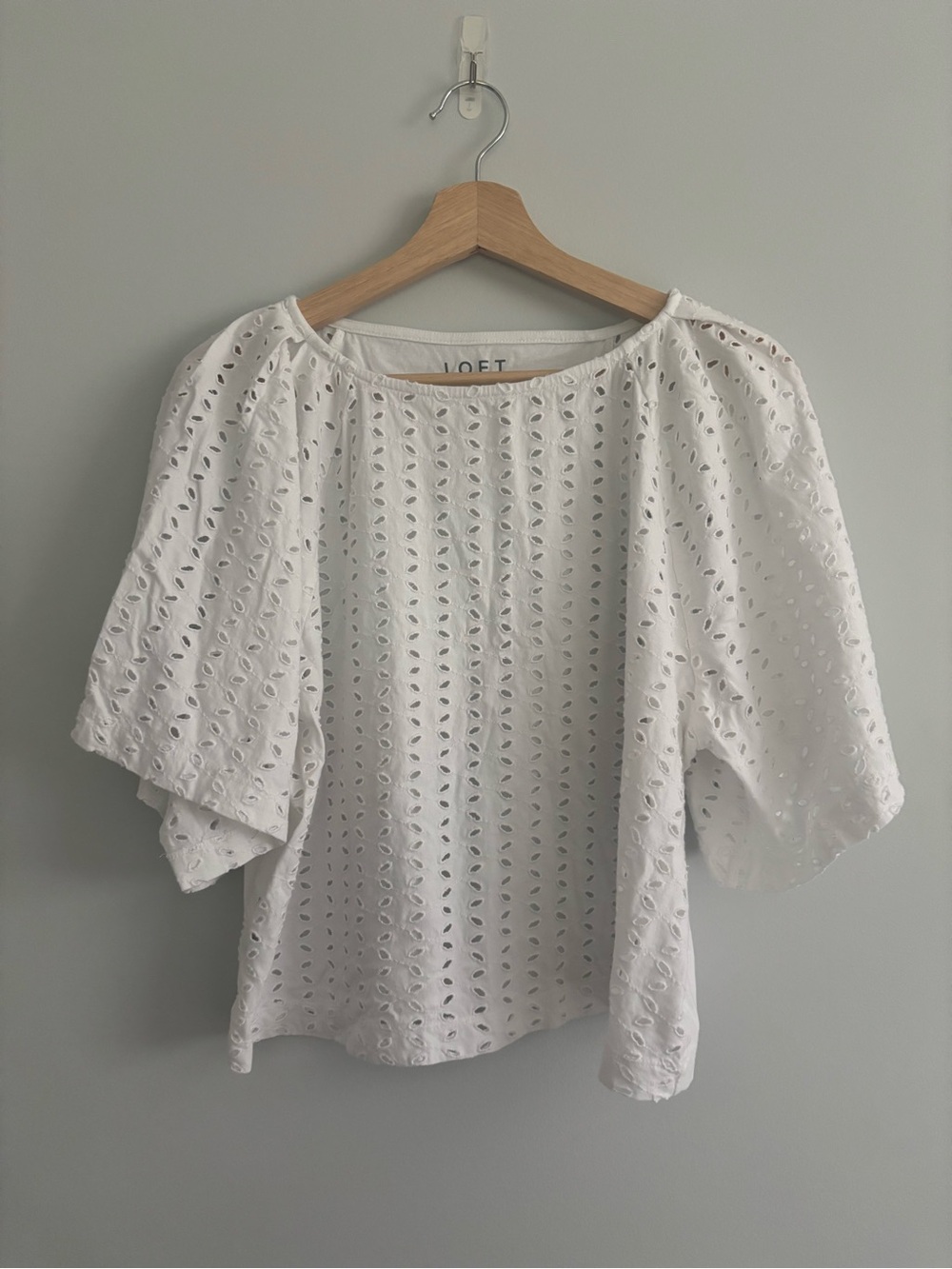 LOFT White Eyelet Puff-Sleeve Blouse